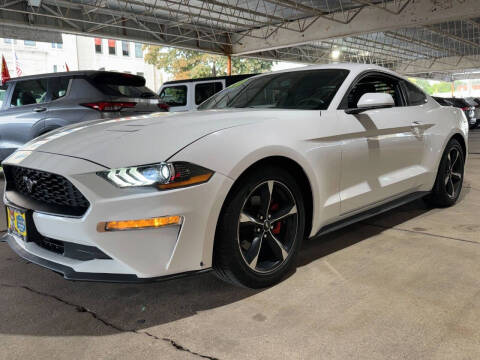 2020 Ford Mustang EcoBoost