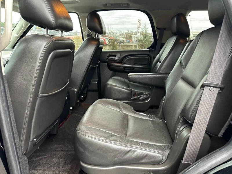 2014 Cadillac Escalade Luxury