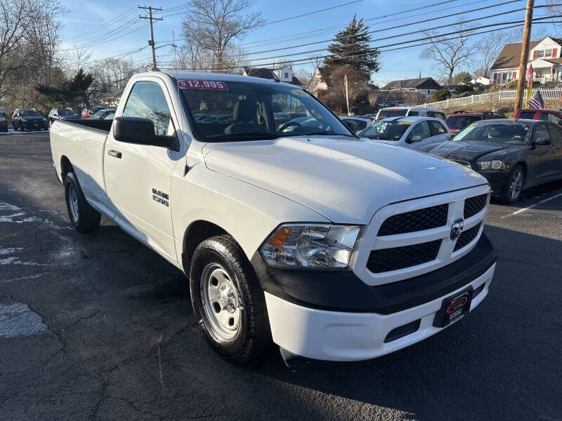 RAM Ram 1500 Pickup's photo