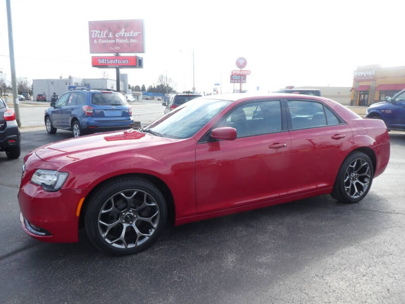 2017 Chrysler 300 for sale at BILL'S AUTO SALES in Manitowoc WI