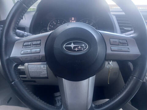 2011 Subaru Outback 2.5i Limited