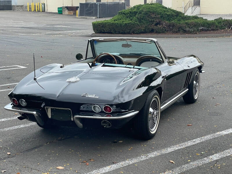 1965 SOLD Chevrolet Corvette