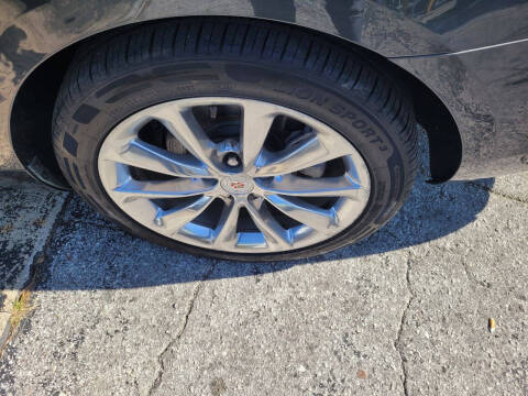 2013 Cadillac XTS Luxury Collection