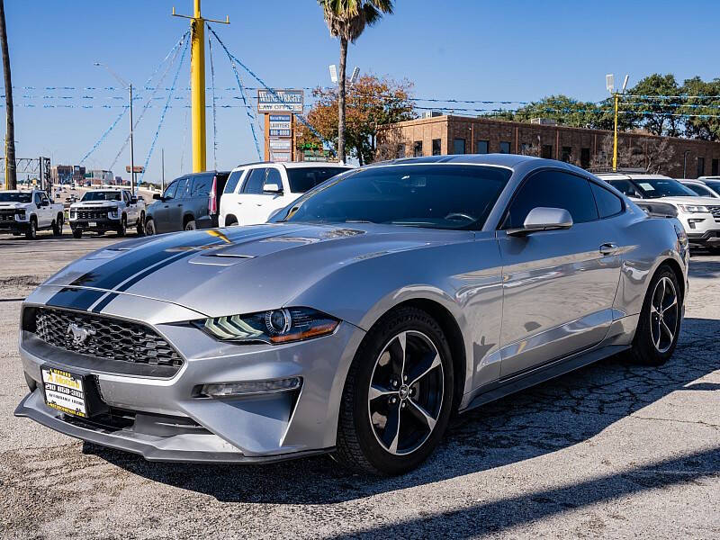 2020 Ford Mustang