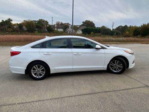 2017 Hyundai Sonata for sale at Paramount Autosport in Kennesaw GA