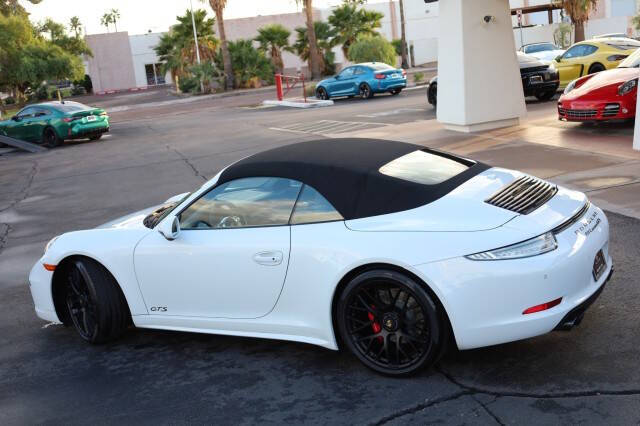 2015 Porsche 911 Carrera GTS