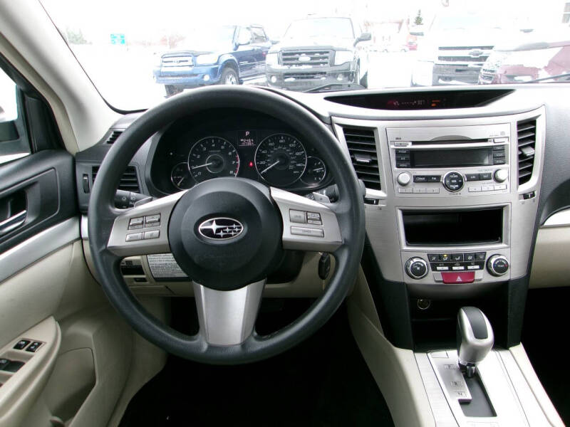 2011 Subaru Legacy 2.5i