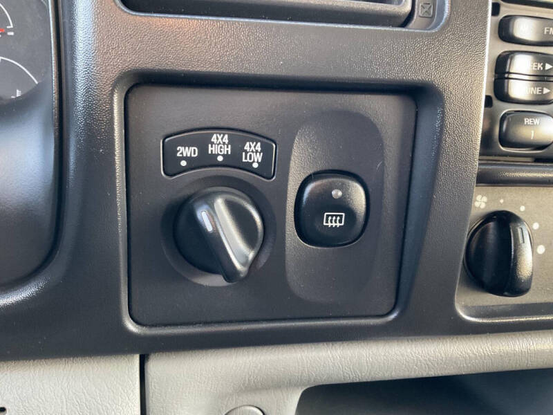 2005 Ford Excursion XLT