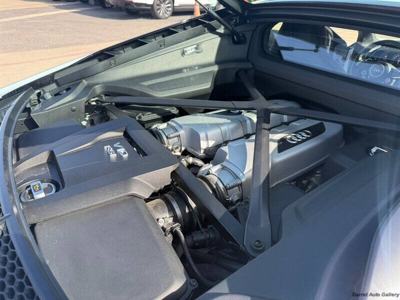 2023 Audi R8 5.2 V10 performance