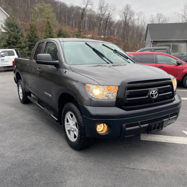 2013 Toyota Tundra Tundra Grade photo 8