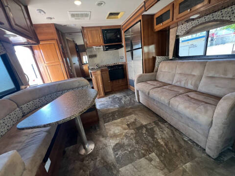 2017 Coachmen RV Leprechaun 260DS Class C