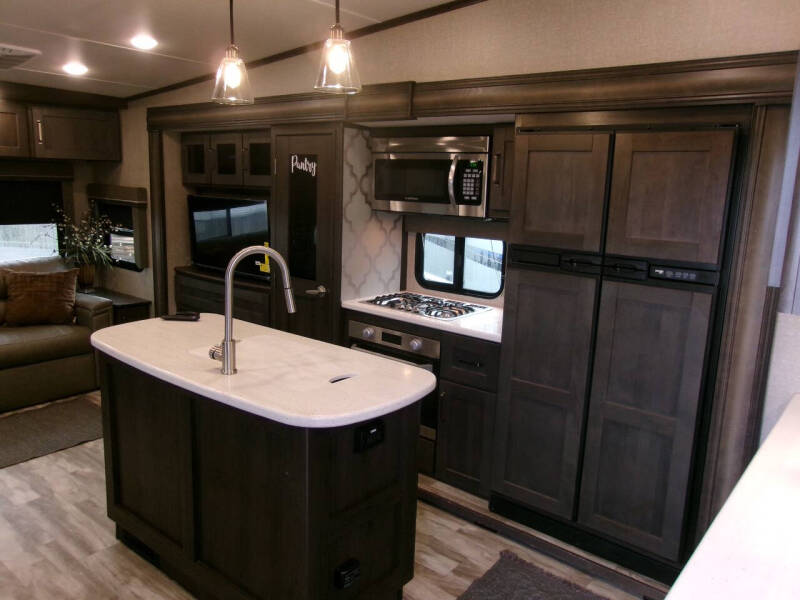 2021 Grand Design RV Reflection 303rls