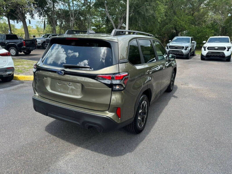 2025 Subaru Forester Premium