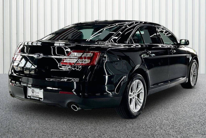 2018 Ford Taurus SEL