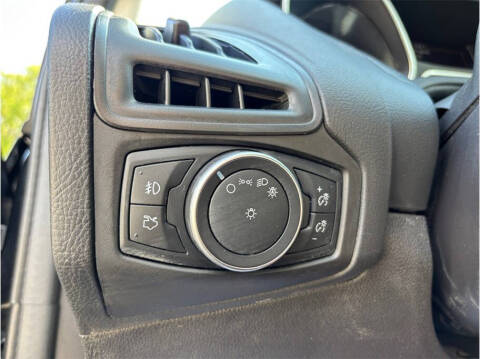 2017 Ford Focus SEL
