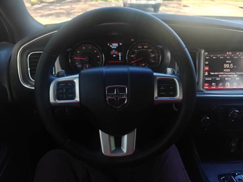 2013 Dodge Charger SXT