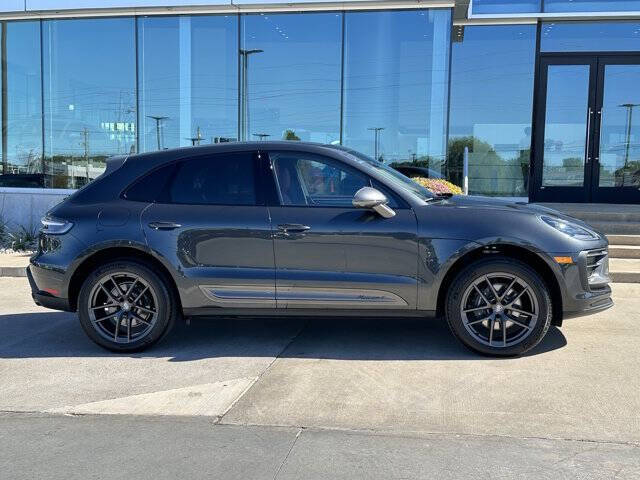 2026 Porsche Macan T