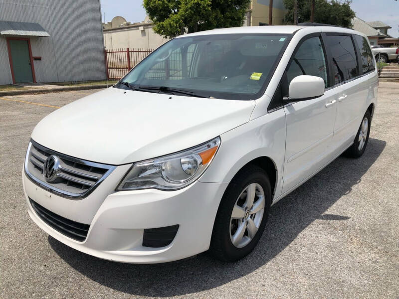 2011 Volkswagen Routan for sale at EZ Buy Auto Center in San Antonio TX