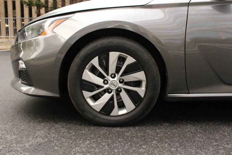 2022 Nissan Altima 2.5 S