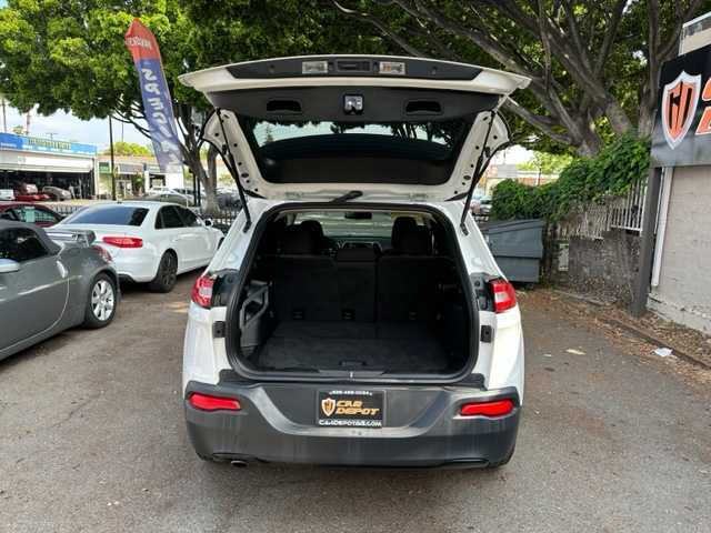 2017 Jeep Cherokee Sport Altitude