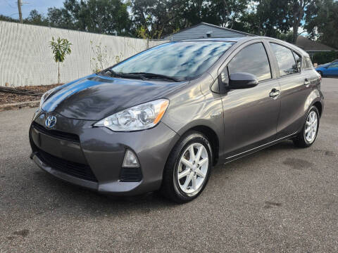 2014 Toyota Prius c Three