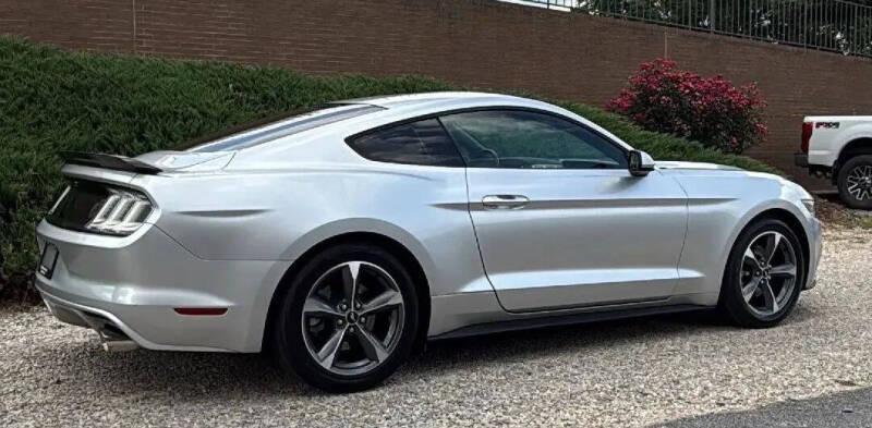 2015 Ford Mustang V6