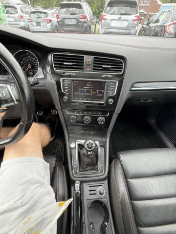 2016 Volkswagen Golf GTI Autobahn