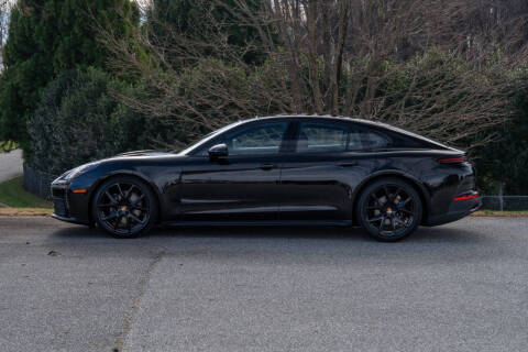 2026 Porsche Panamera 4