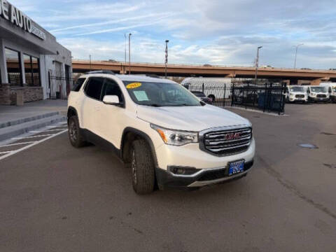 2017 GMC Acadia SLE-2