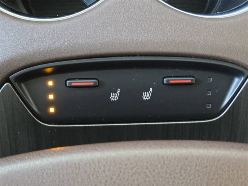 2023 Toyota Venza XLE