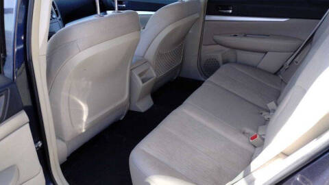 2013 Subaru Outback 2.5i Premium