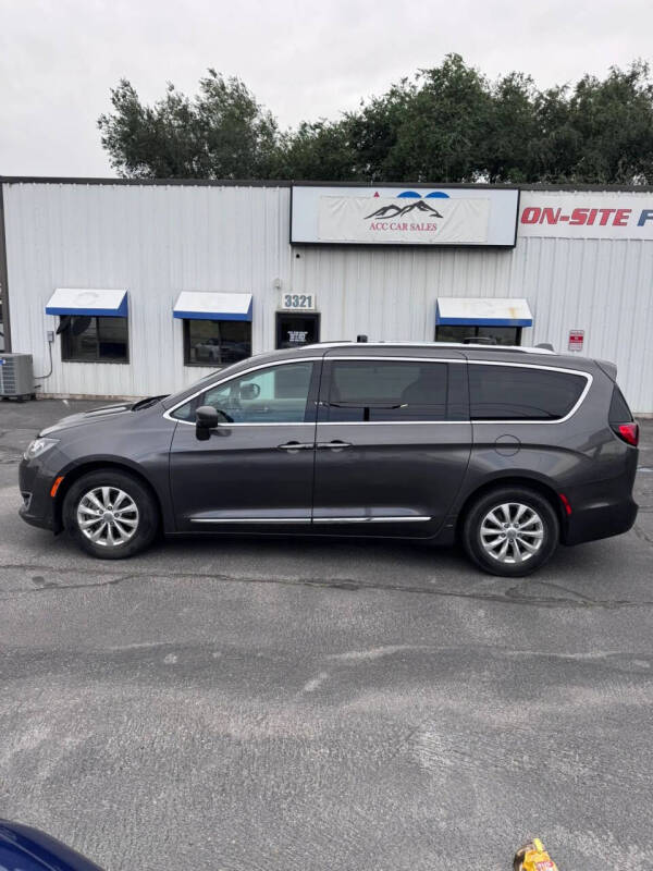 2018 Chrysler Pacifica Touring L