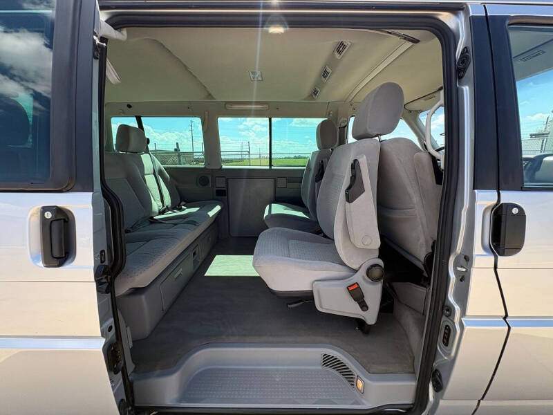 2002 Volkswagen EuroVan MV