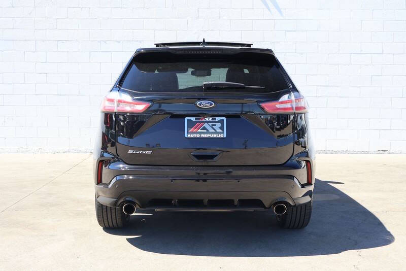 2020 Ford Edge ST Line