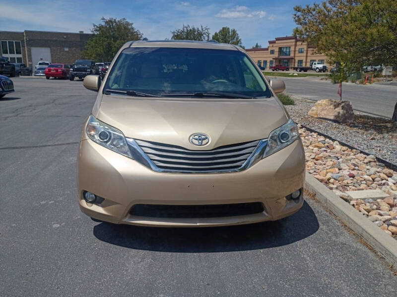 2011 Toyota Sienna XLE 7-Passenger