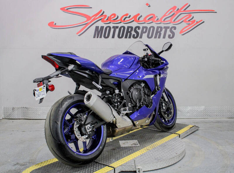 2020 Yamaha YZF-R1