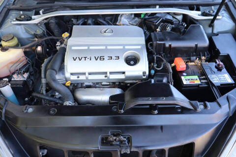 2004 Lexus ES 330
