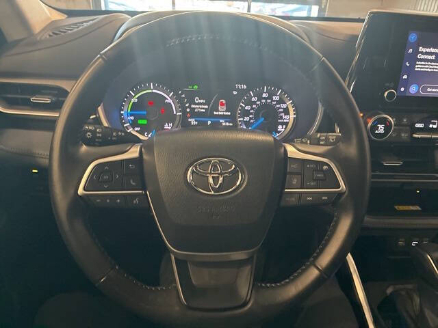 2023 Toyota Highlander Hybrid XLE