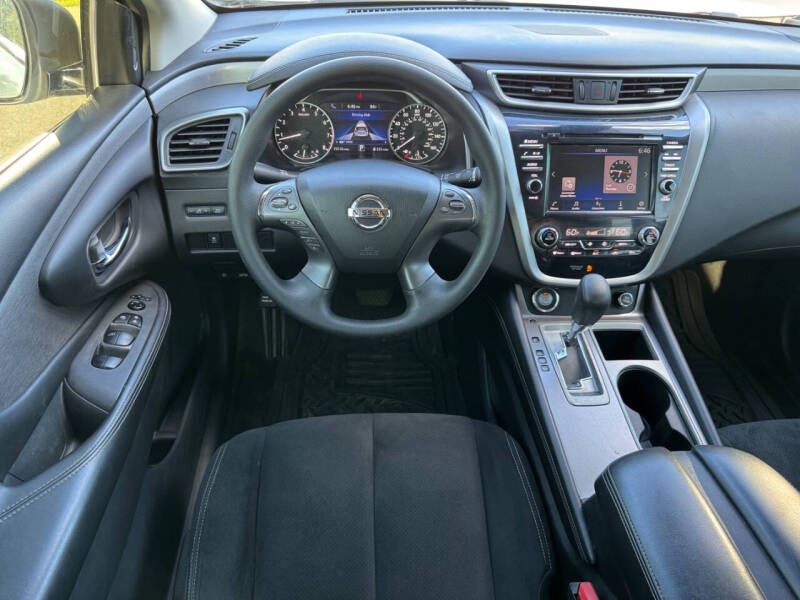 2022 Nissan Murano S