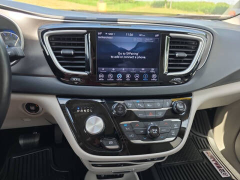 2020 Chrysler Pacifica Touring L Plus
