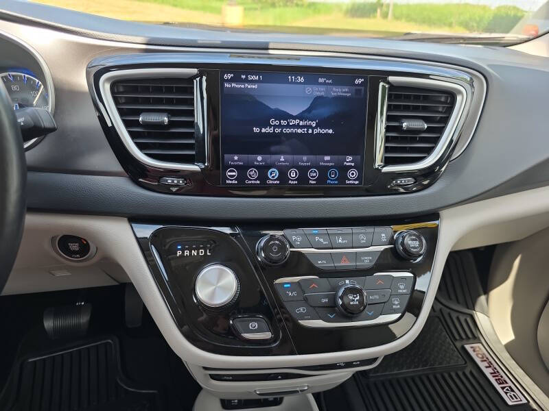 2020 Chrysler Pacifica Touring L Plus