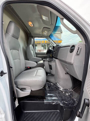 2021 Ford E-Series E-350 SD