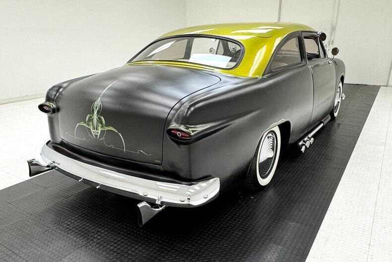 1950 Ford Deluxe