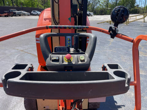 2014 JLG Toucan 32E