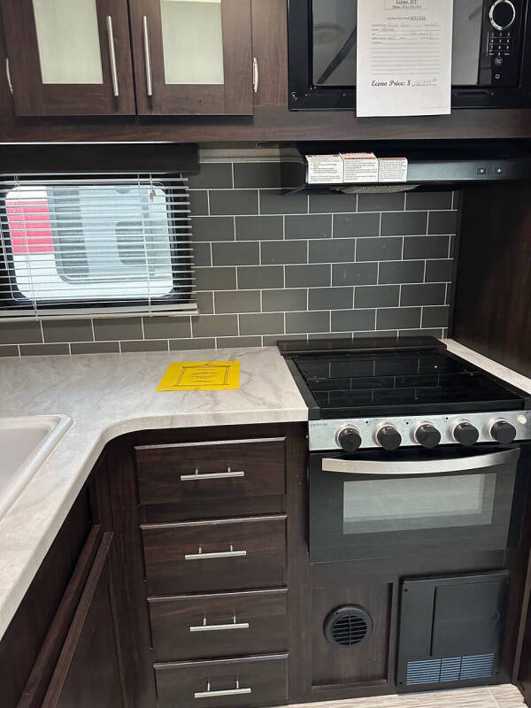 2019 Forest River Tracer 260 KS