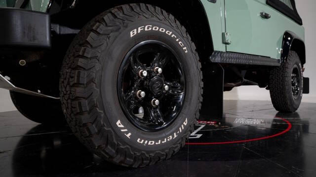 1997 Land Rover Defender 90 2.8I M52 5-Speed