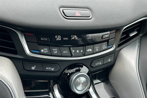 2025 Acura TLX w/Tech