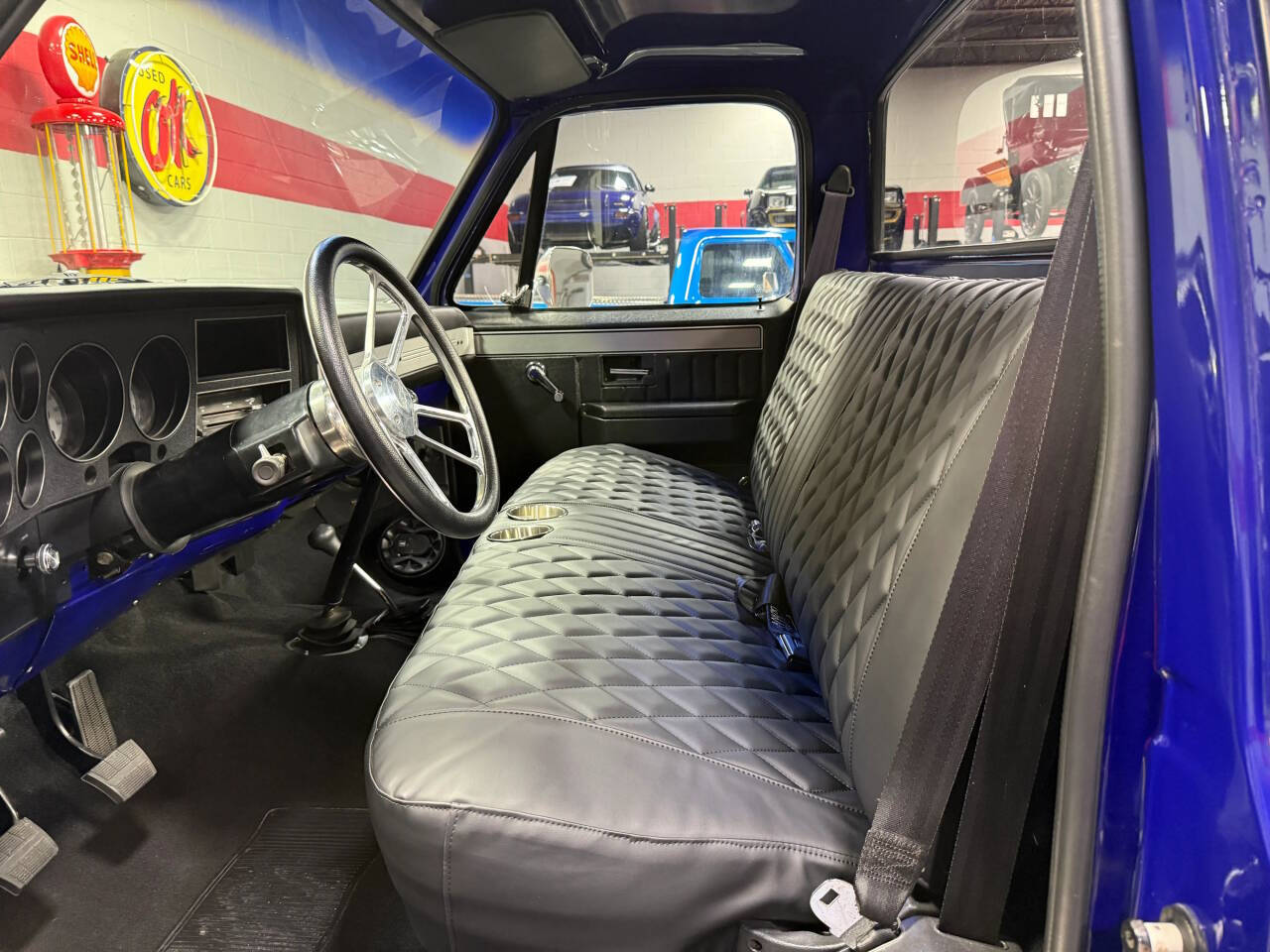 1987 Chevrolet R/V 20 Series 24