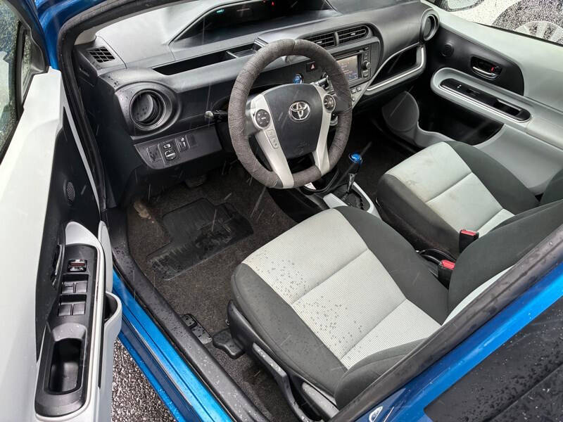 2014 Toyota Prius c