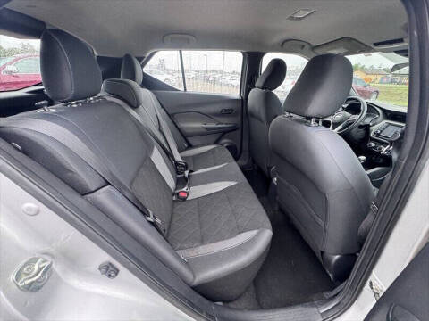 2020 Nissan Kicks S